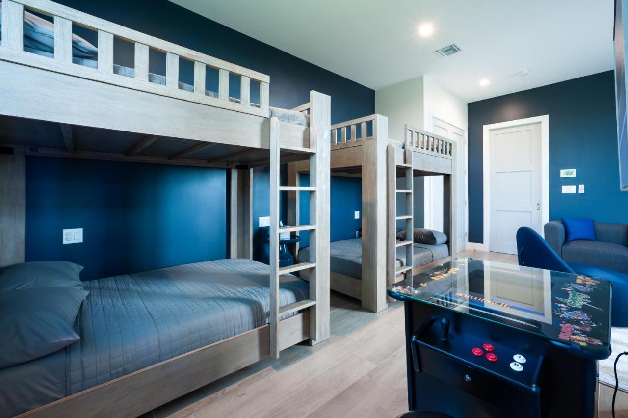 Black Urchin Boutique Resort Bodden Town Dış mekan fotoğraf